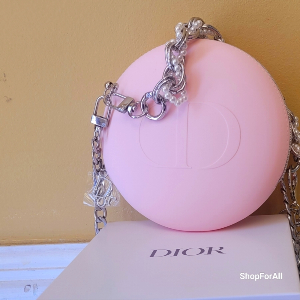 Dior - Picture 4 of 16
